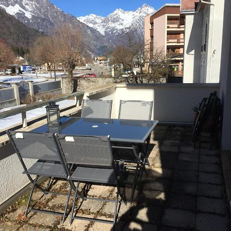 Superbe Appartement A Bourg D'Oisans Avec Terrasse Sud Le Bourg-dʼOisans Eksteriør bilde