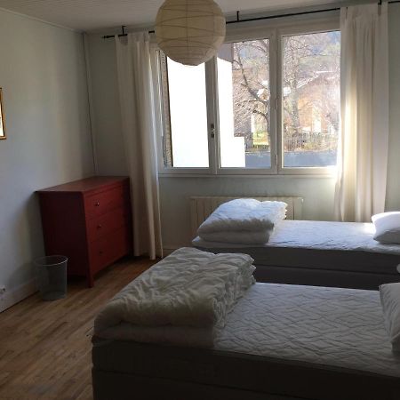 Superbe Appartement A Bourg D'Oisans Avec Terrasse Sud Le Bourg-dʼOisans Eksteriør bilde