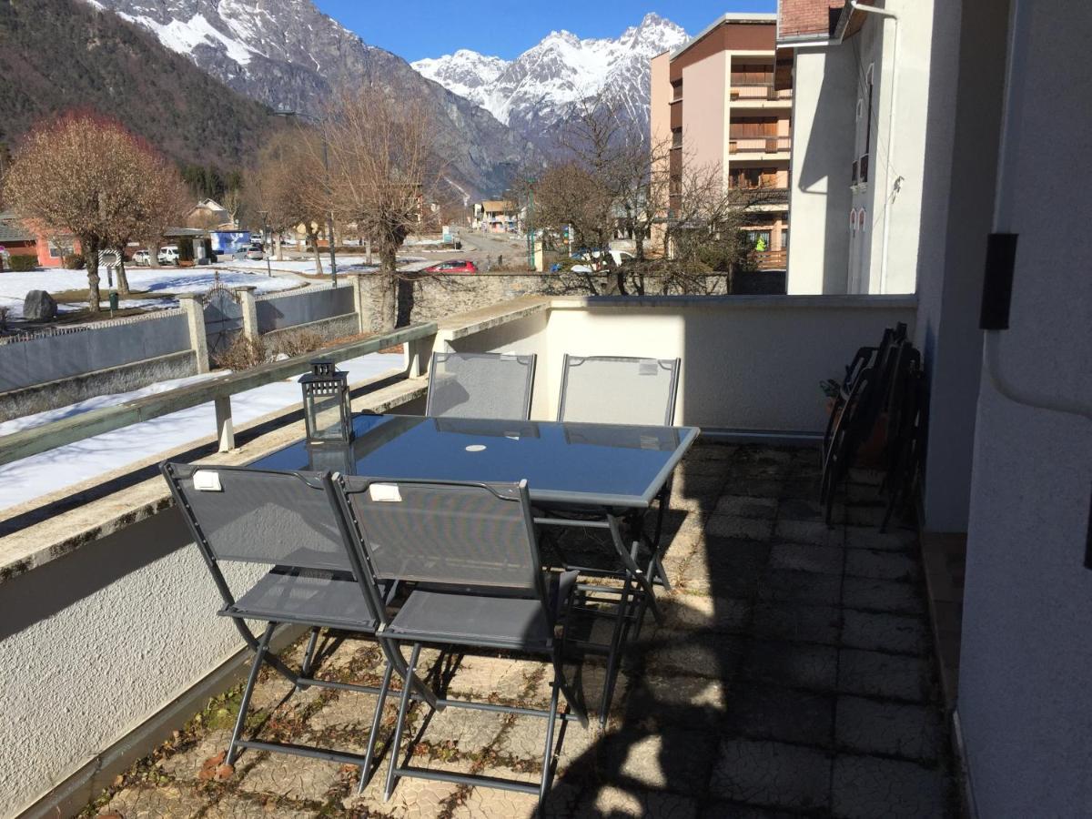 Superbe Appartement A Bourg D'Oisans Avec Terrasse Sud Le Bourg-dʼOisans Eksteriør bilde